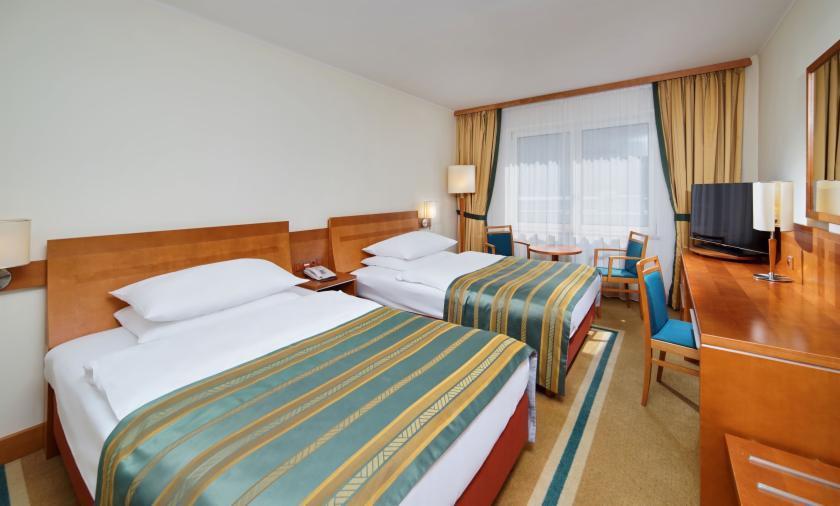 Quality Exhibition Centre 4*