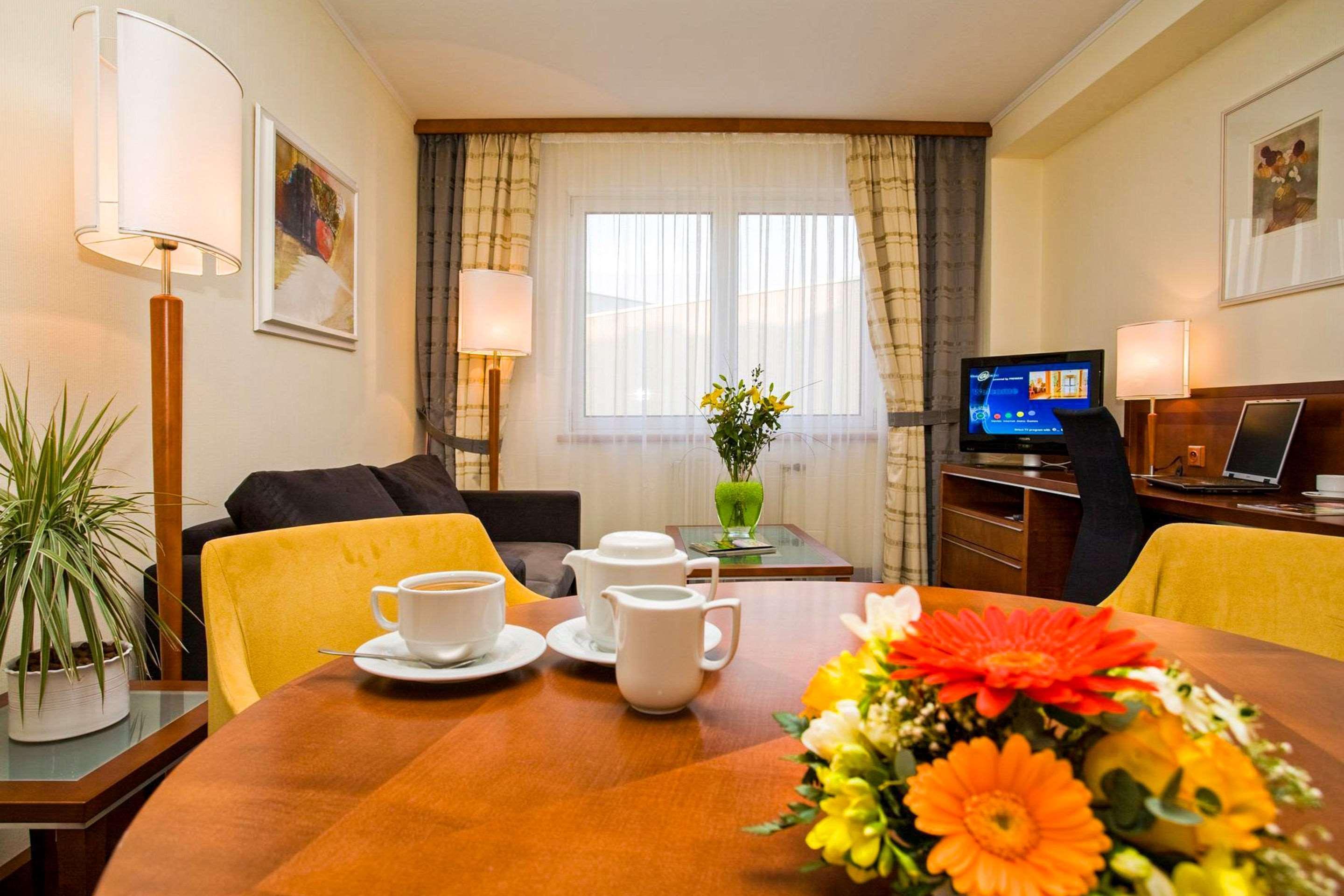 Quality Exhibition Centre Hotel
