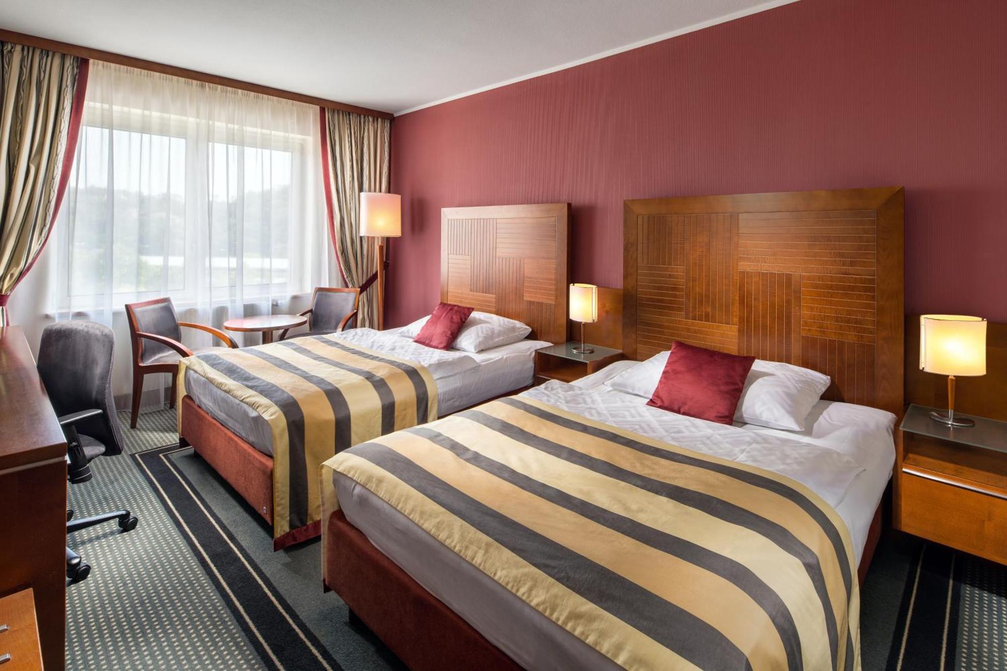 Hotel Quality Exhibition Centre