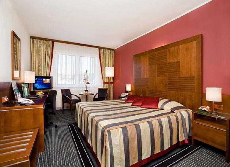 Quality Exhibition Centre Hotel
